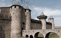 Vous pourrez accéder à l’incontournable, cité